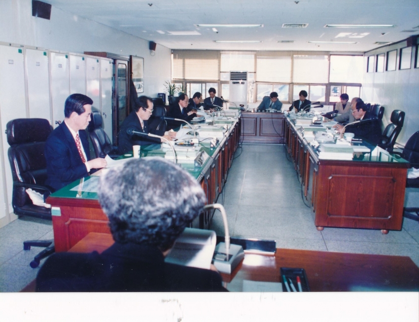 1998.1.16.~19. 제60회 임시회 상임위원회 활동(상임위원실) 첨부파일